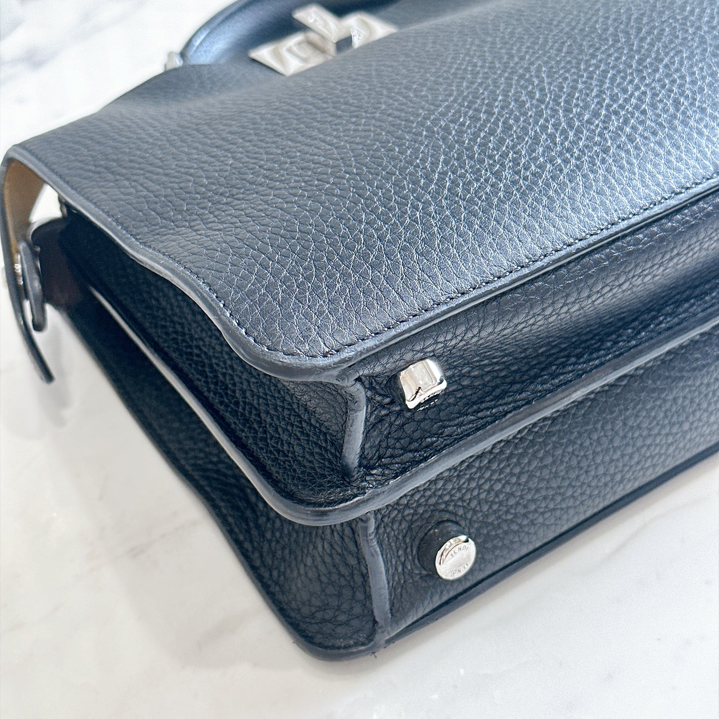 Fendi Peekaboo ISeeU in Black Small