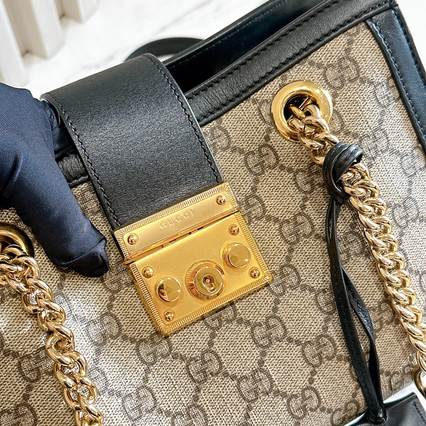 Gucci Padlock Tote Bag in GG Supreme
