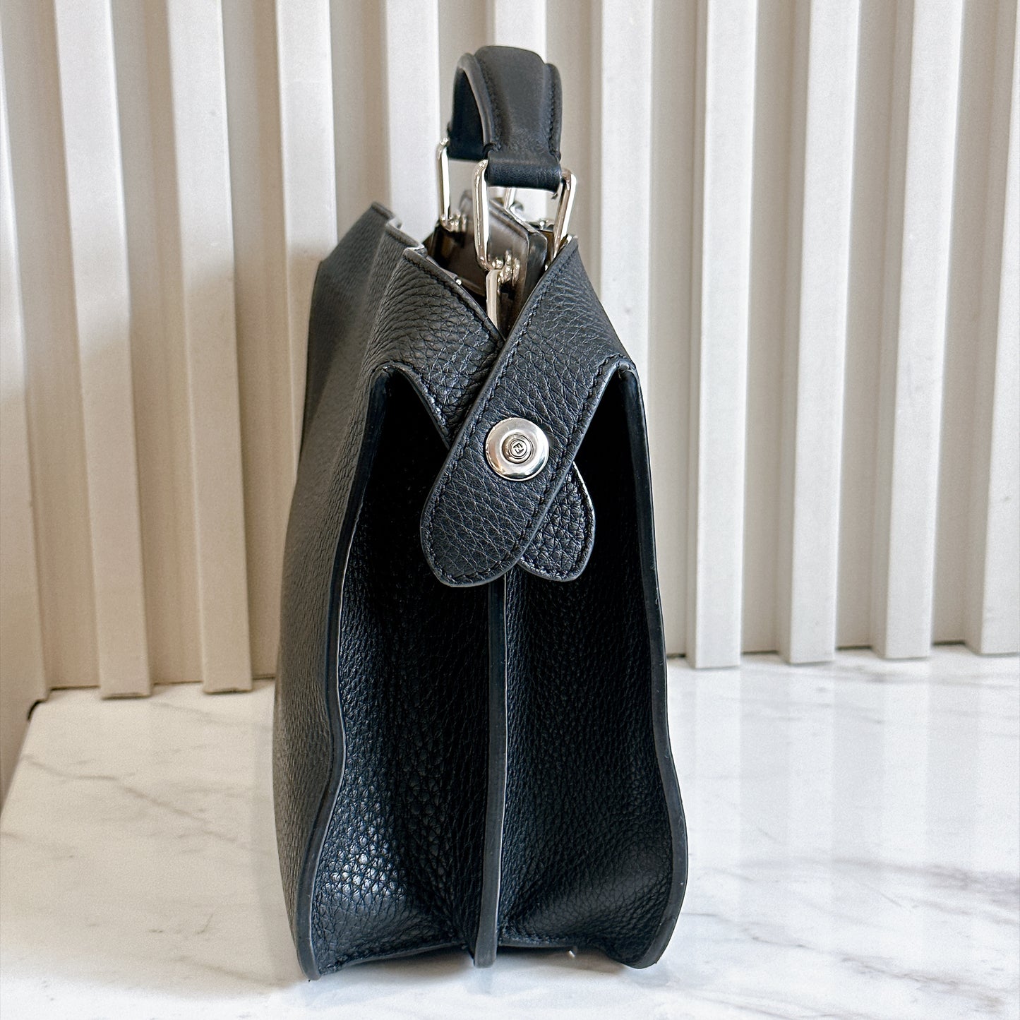 Fendi Peekaboo ISeeU in Black Small