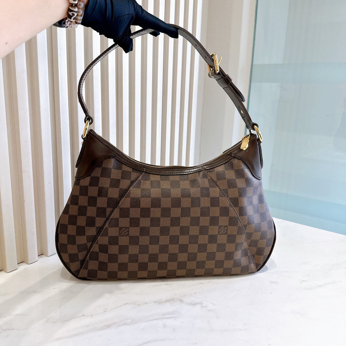 LV Damier Thames in GM