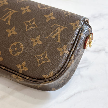 LV Monogram Ivy WOC