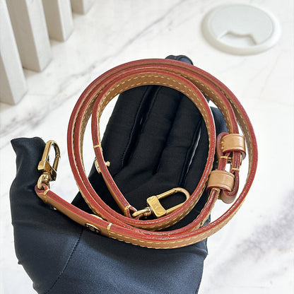 LV Monogram Ivy WOC