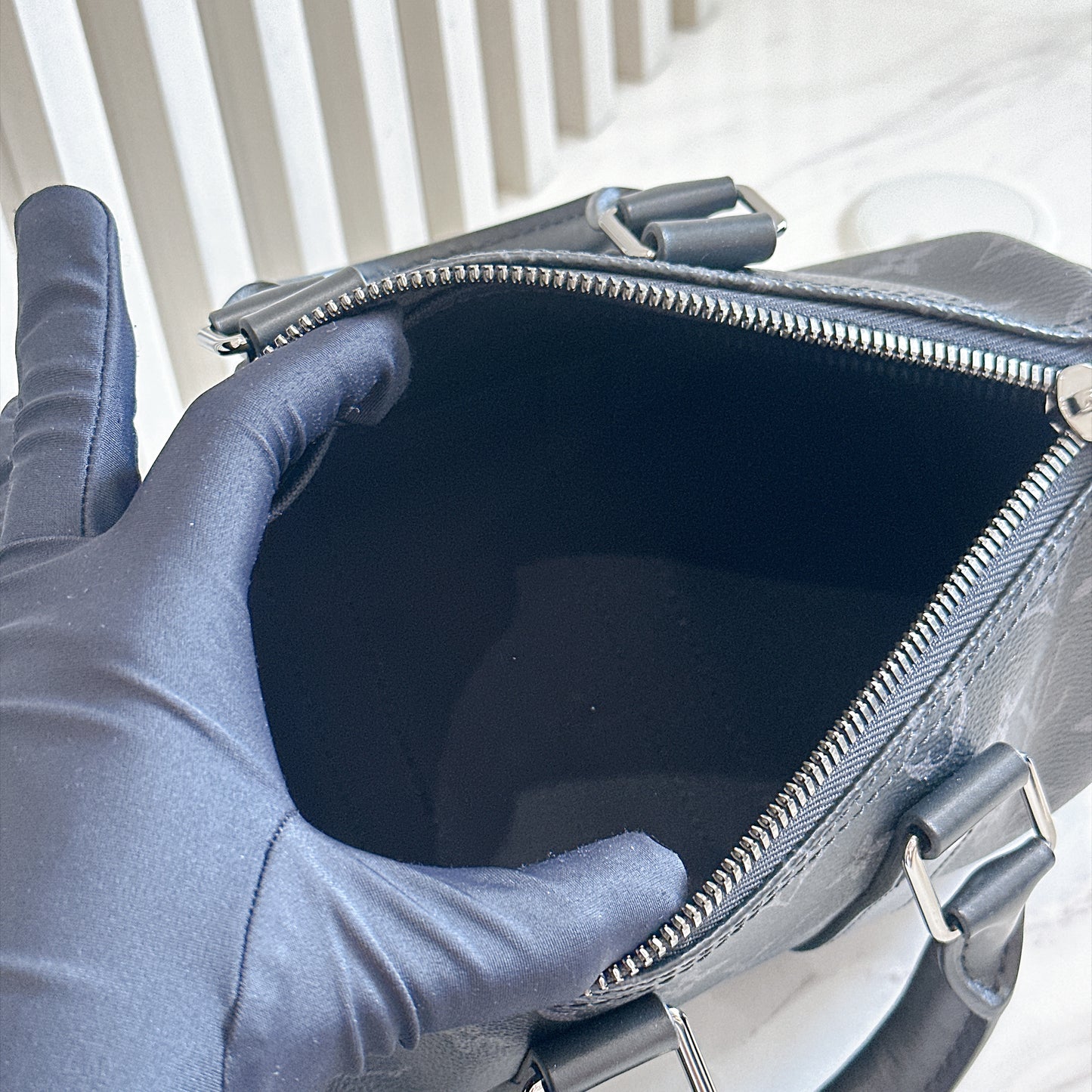 LV Keepall 25 in Monogram Eclipse