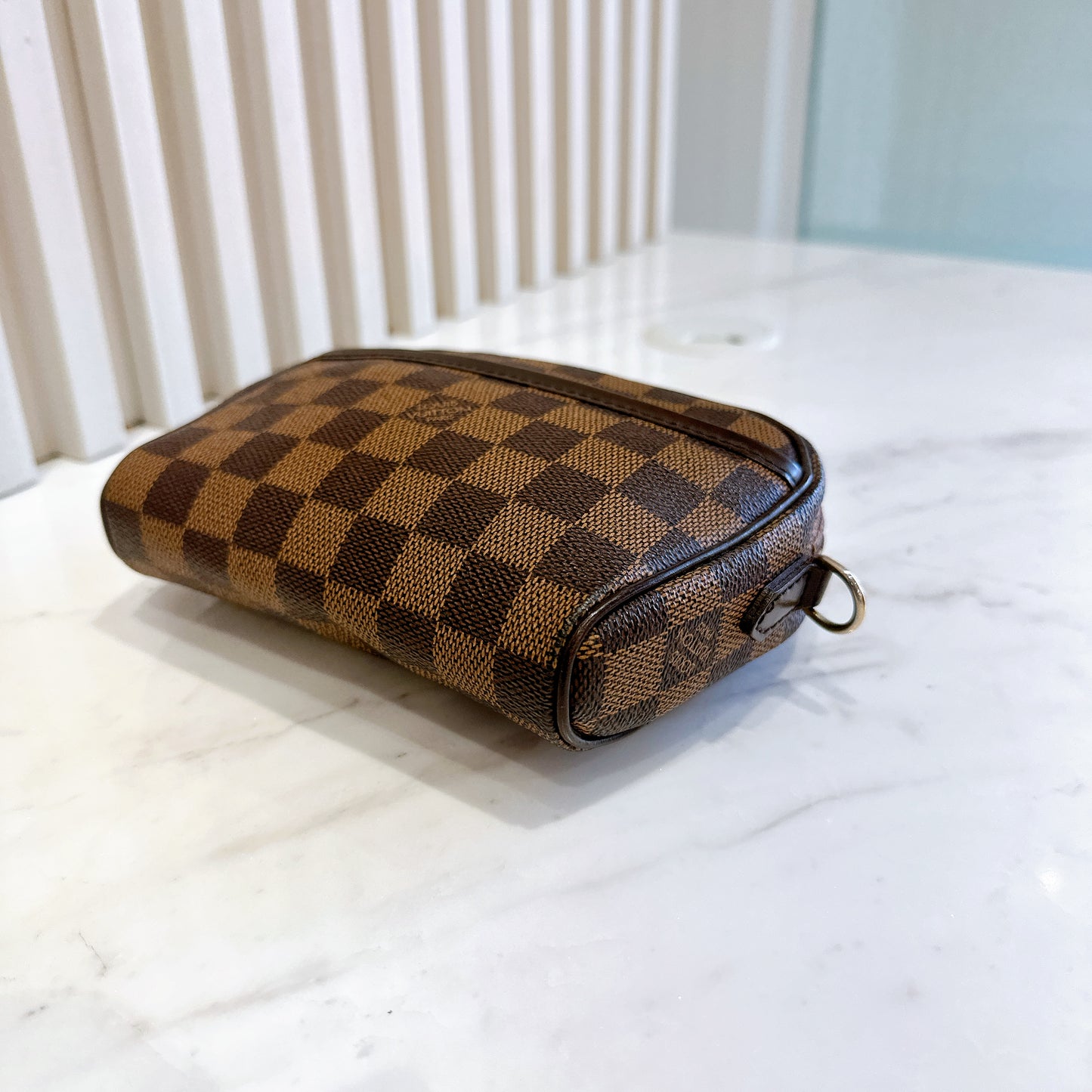 LV Damier Ebene Pochette Ipanema
