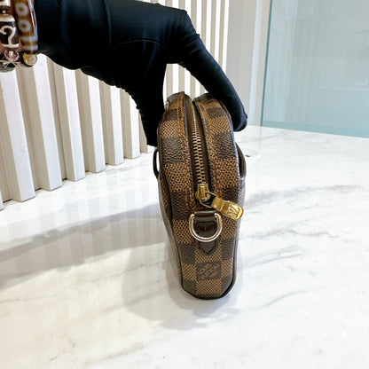 LV Damier Ebene Pochette Ipanema