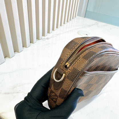 LV Damier Ebene Pochette Ipanema