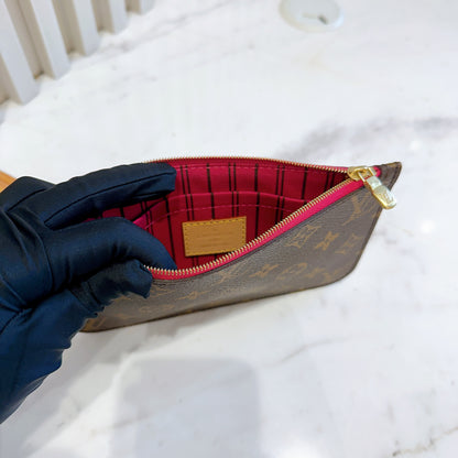 LV Neverfull Monogram Pouch