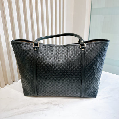 Gucci Micro Guccisima Tote in Black
