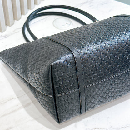 Gucci Micro Guccisima Tote in Black