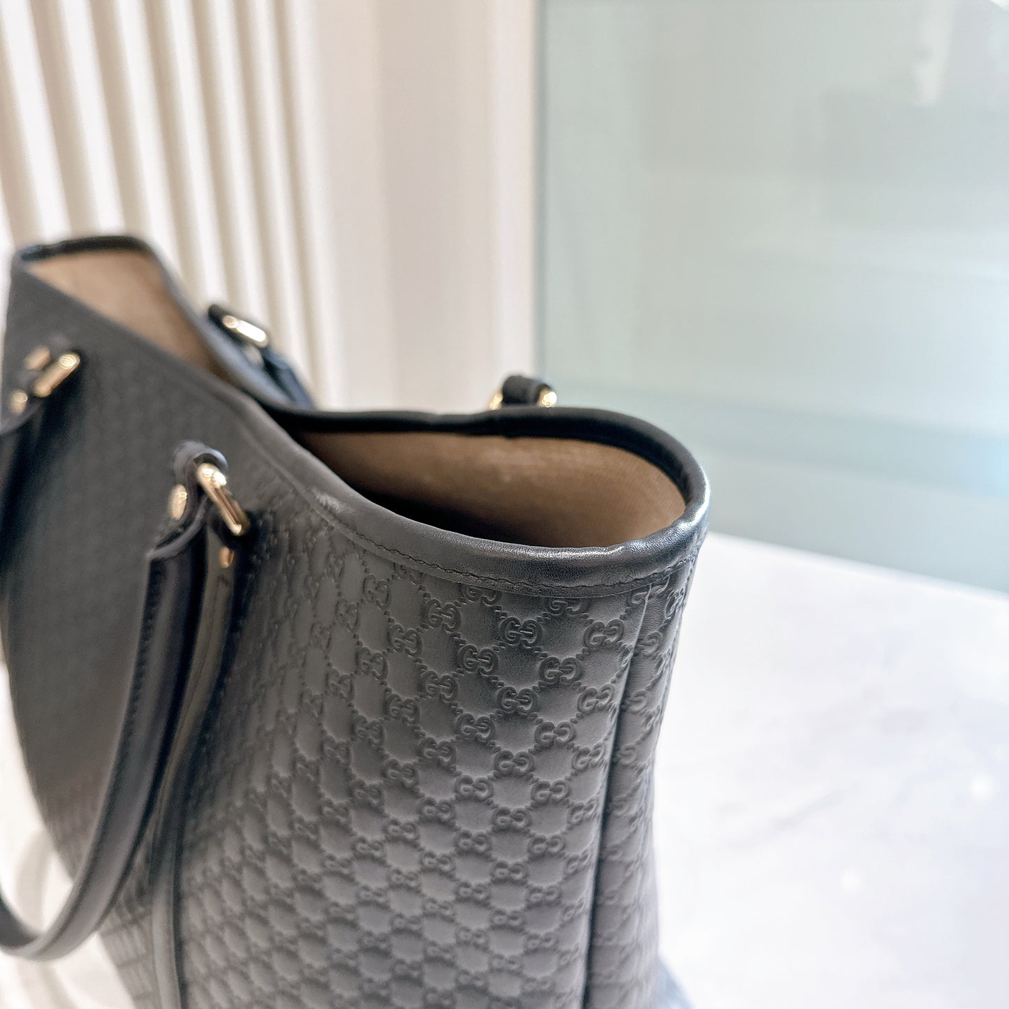 Gucci Micro Guccisima Tote in Black