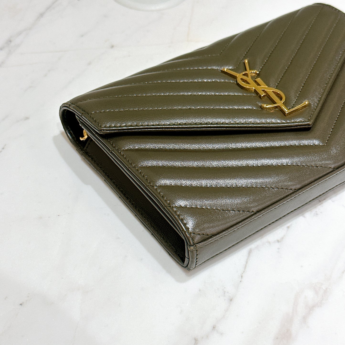 YSL Wallet On Chain Lambskin in Olive Wood
