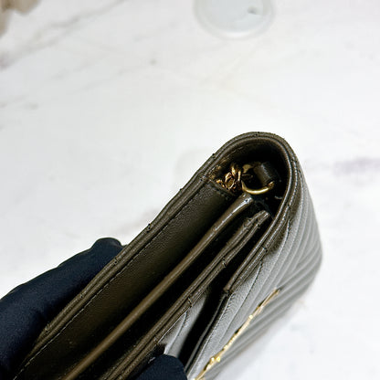 YSL Wallet On Chain Lambskin in Olive Wood