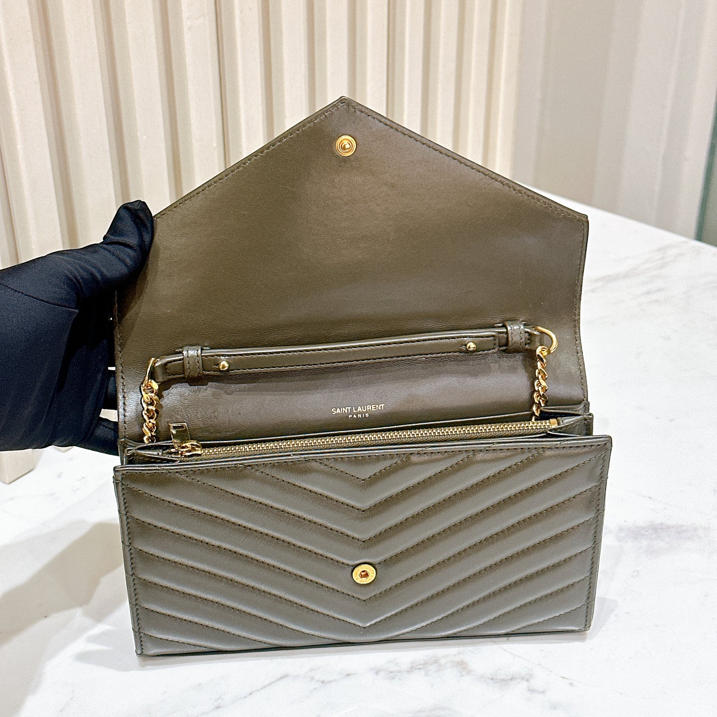YSL Wallet On Chain Lambskin in Olive Wood