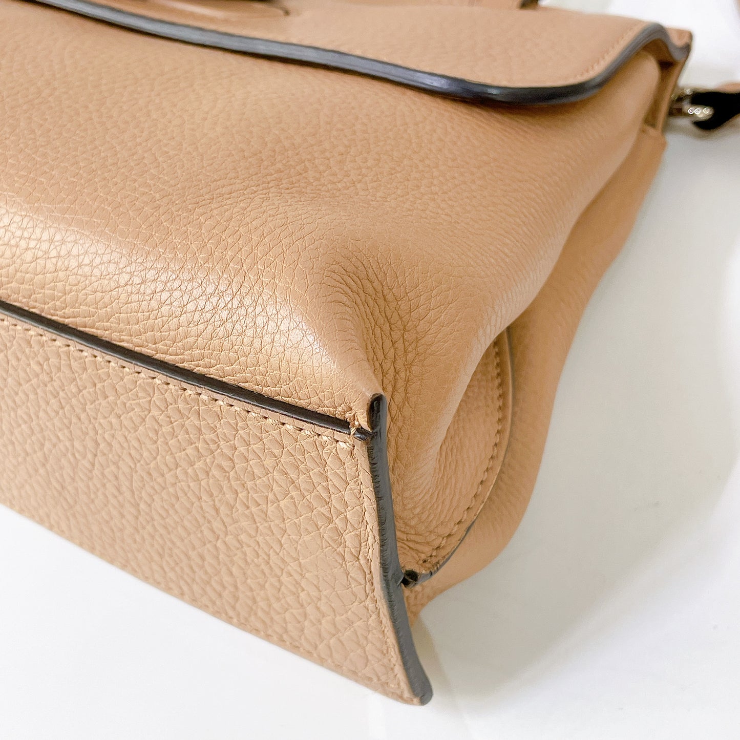 Gucci Bamboo Daily Leather Satchel In Beige