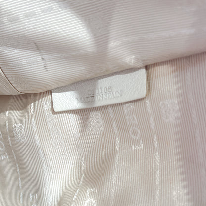Loewe Amazona 36 in Gray