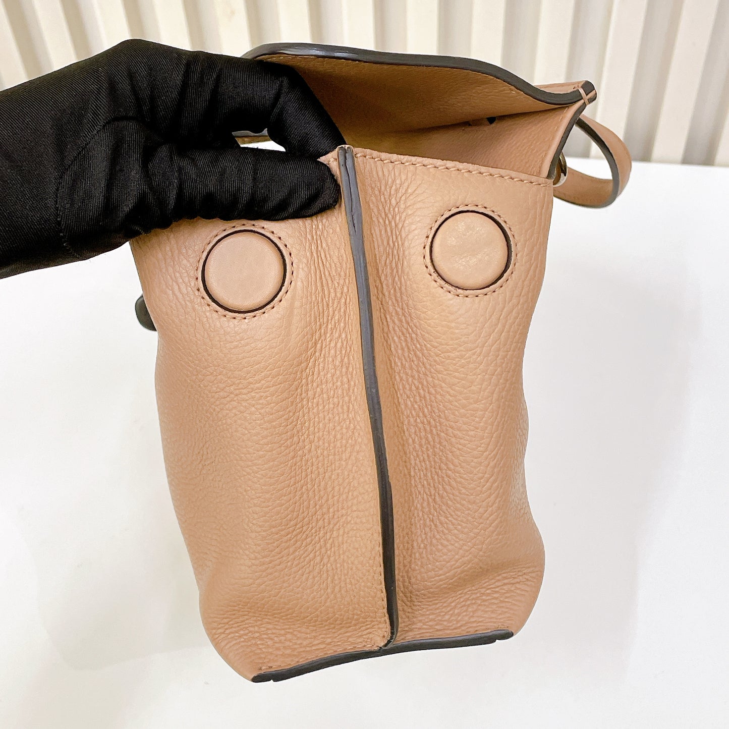 Gucci Bamboo Daily Leather Satchel In Beige