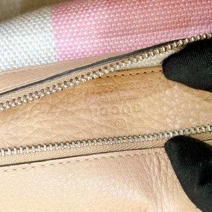 Gucci Bamboo Daily Leather Satchel In Beige