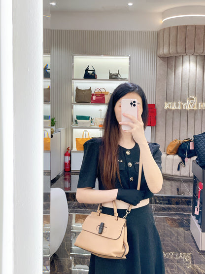 Gucci Bamboo Daily Leather Satchel In Beige
