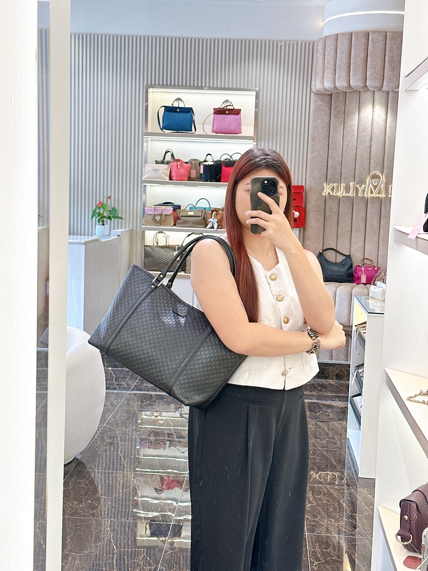 Gucci Micro Guccisima Tote in Black