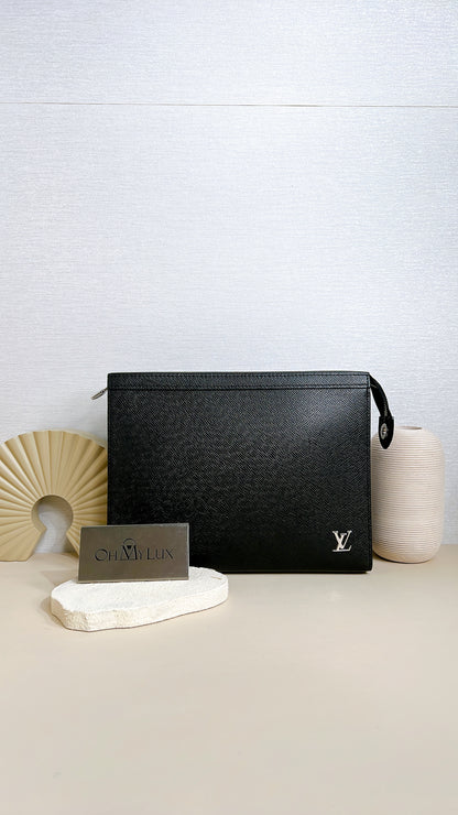 LV Pochette Voyage in Taiga