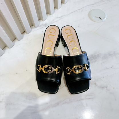 Gucci Zumi Leather Slide Sandals