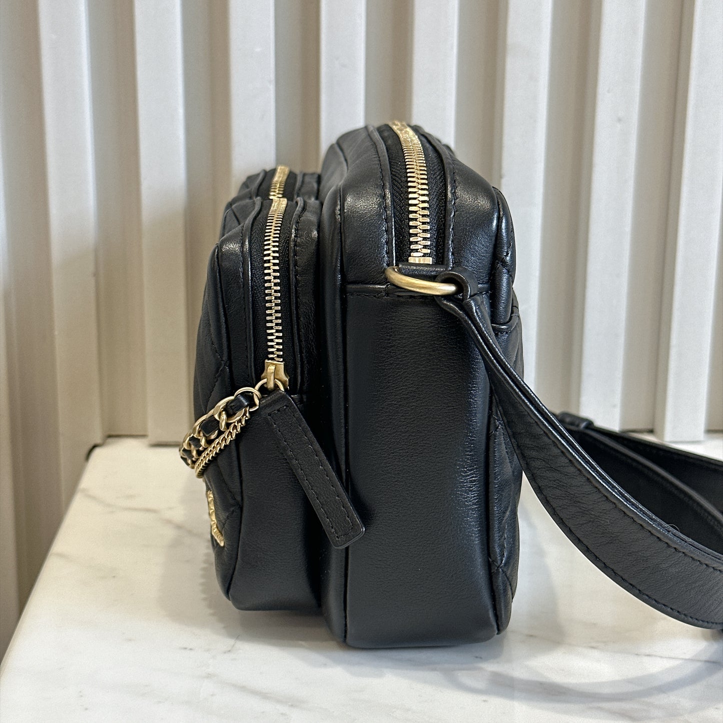 Chanel 22C Twin Pocket Camera Case