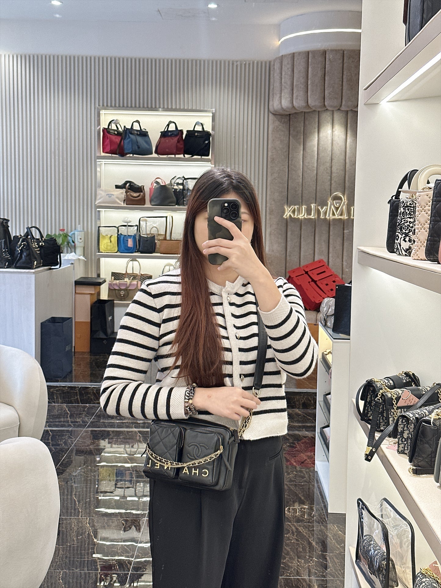 Chanel 22C Twin Pocket Camera Case