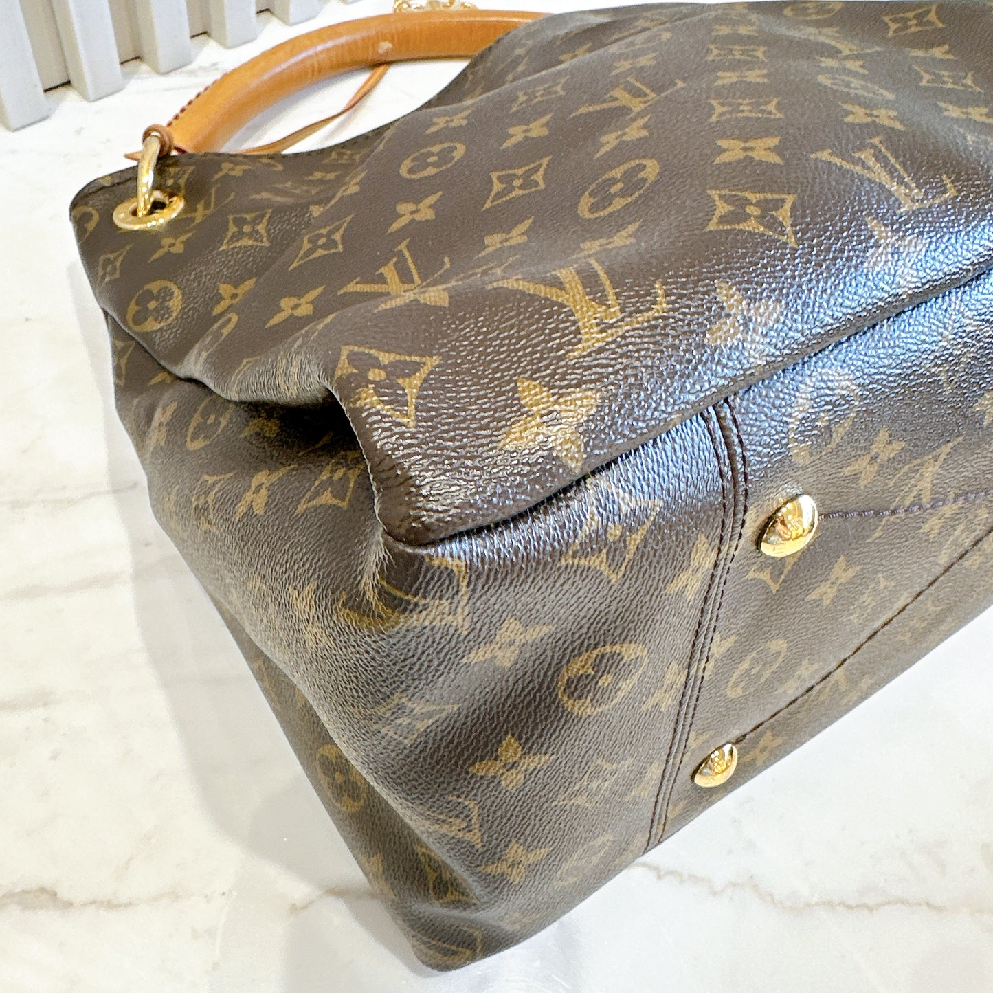 LV Artsy MM In Monogram