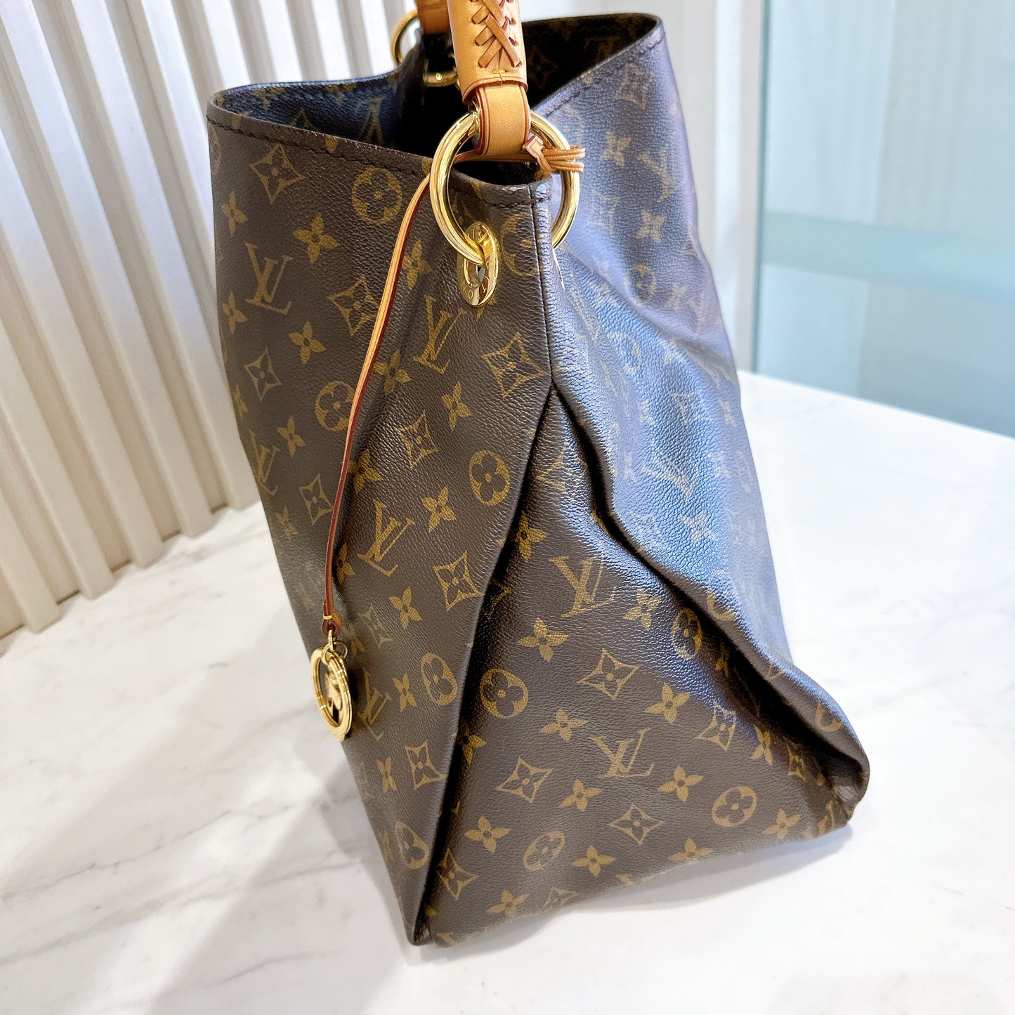 LV Artsy MM In Monogram