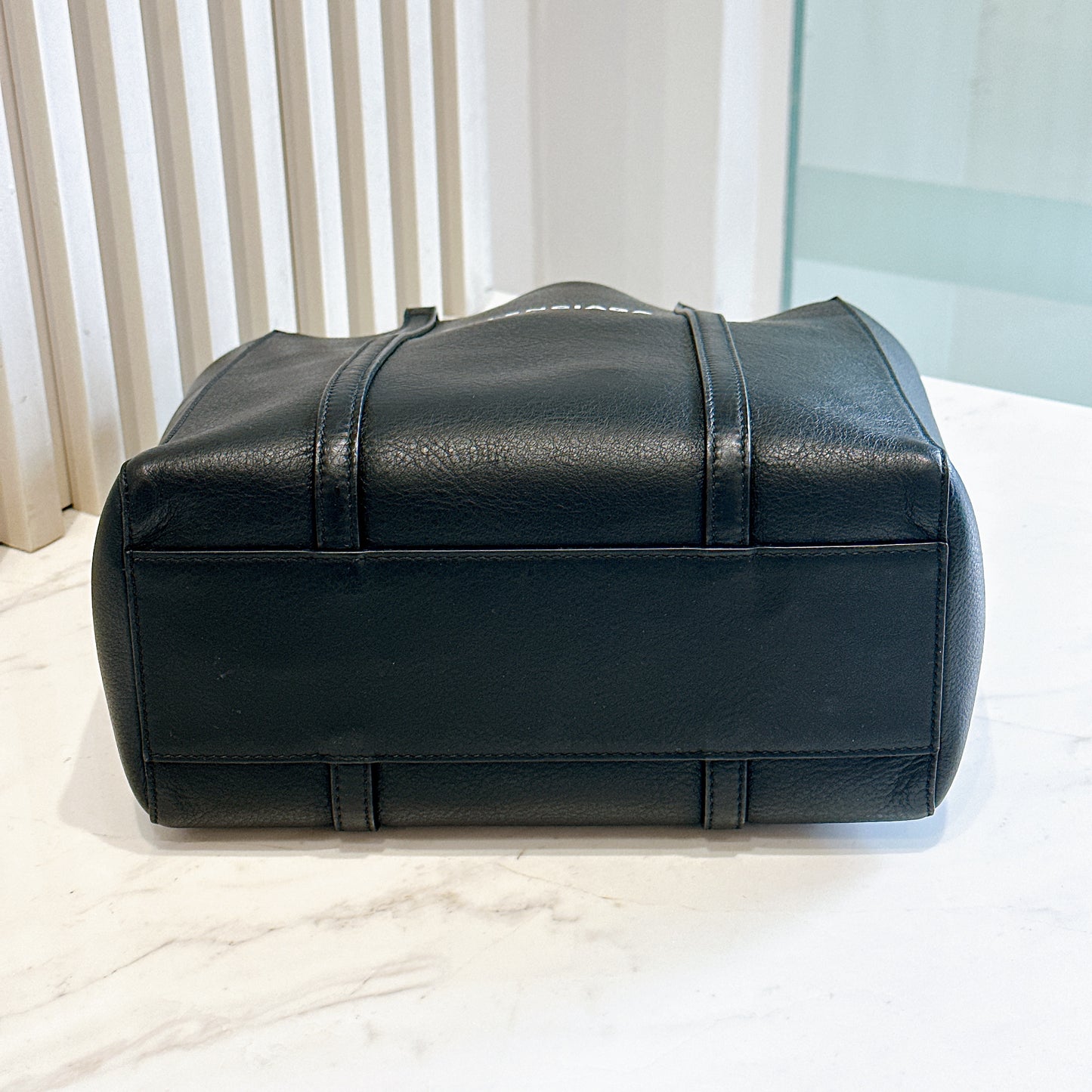 Balenciaga Everyday Tote