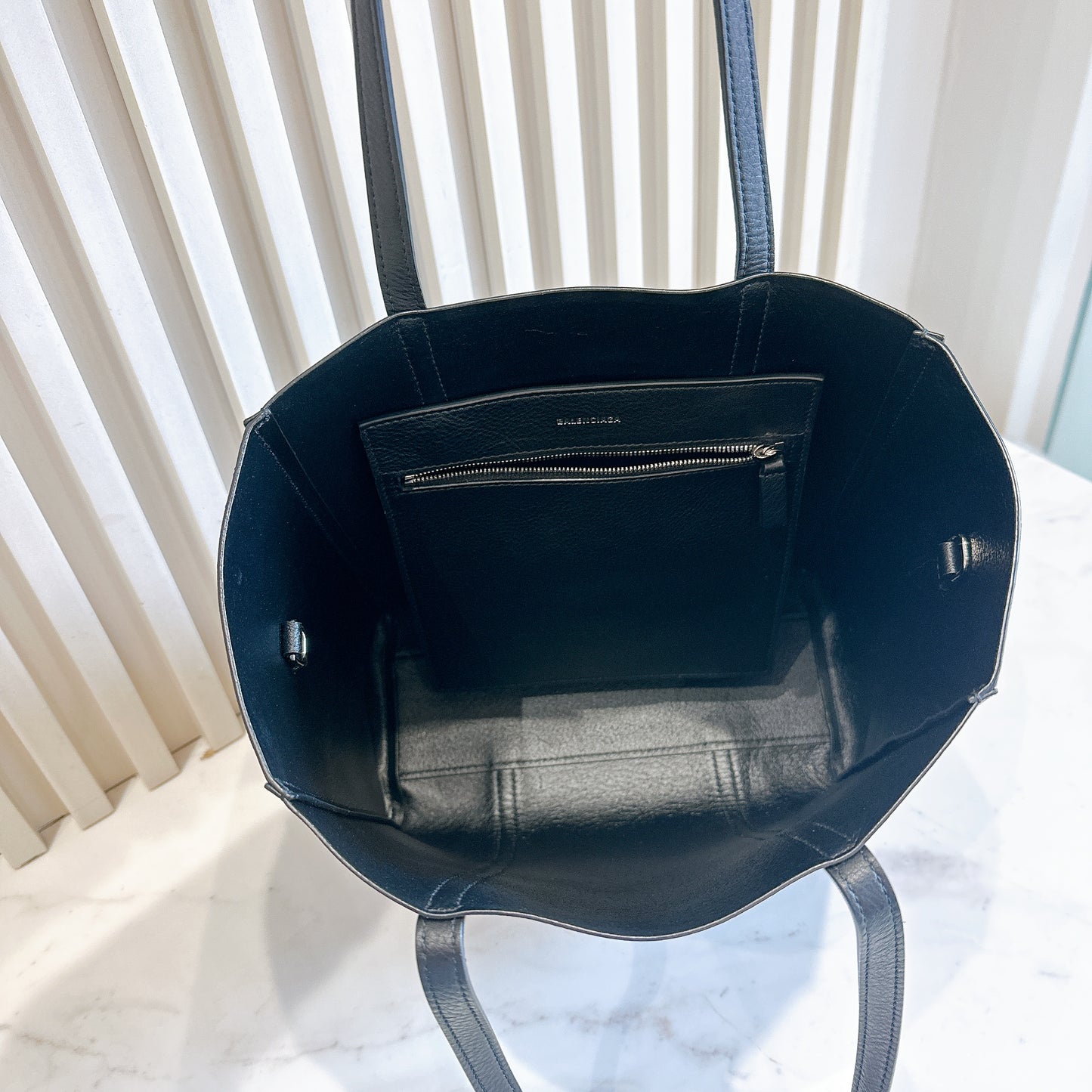 Balenciaga Everyday Tote