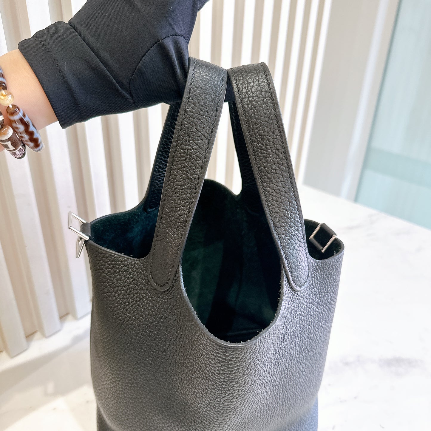 Hermes Picotin 18 in Noir
