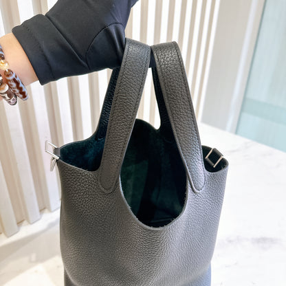Hermes Picotin 18 in Noir