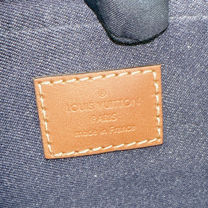 LV Trio Messenger Dark Green