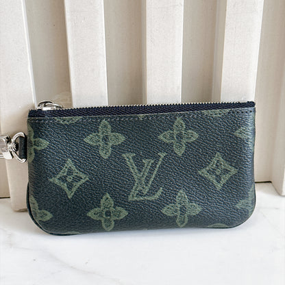 LV Trio Messenger Dark Green