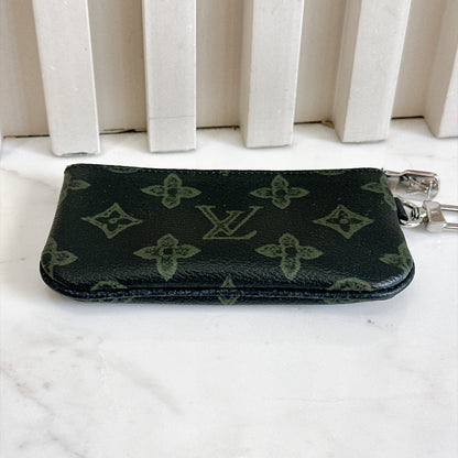 LV Trio Messenger Dark Green