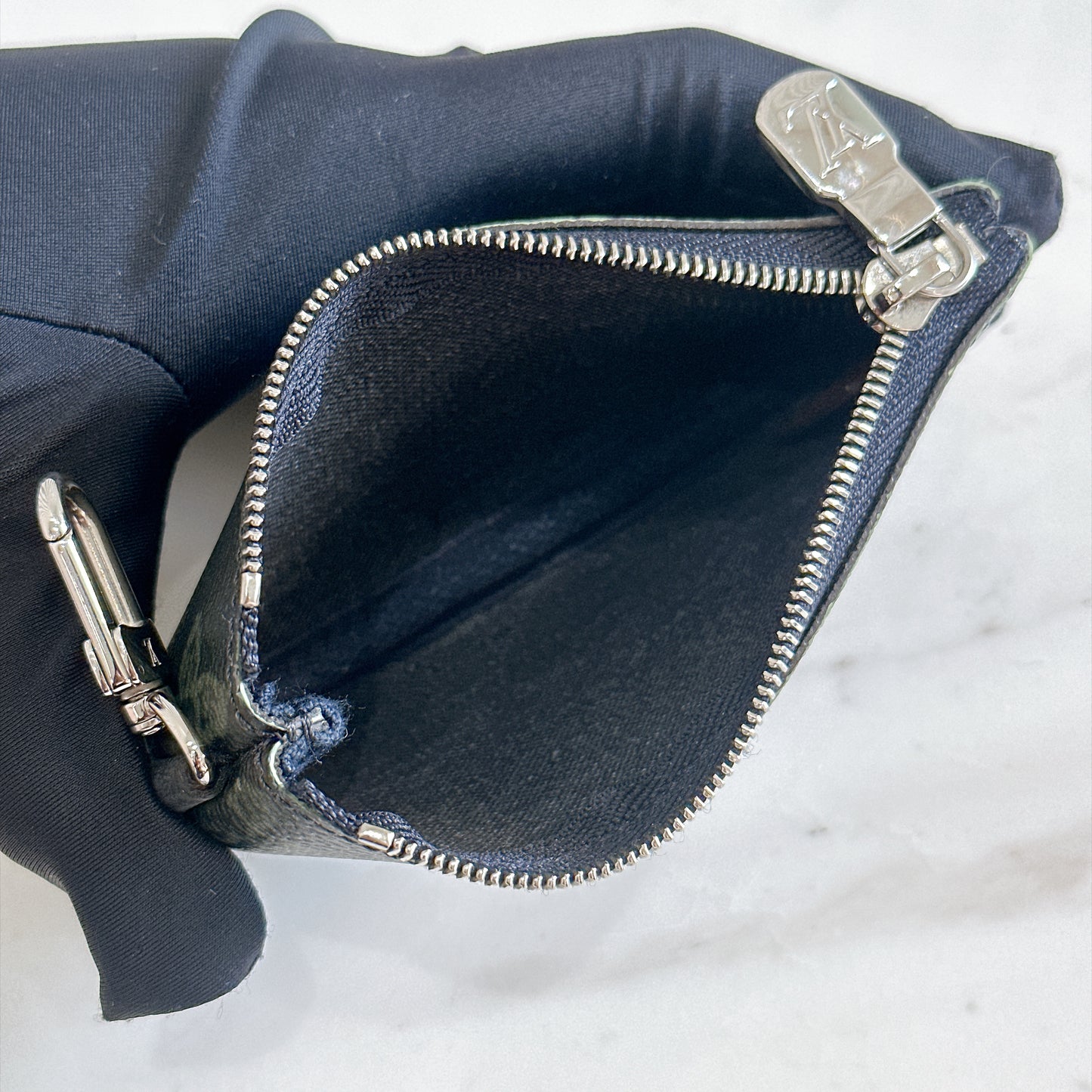 LV Trio Messenger Dark Green