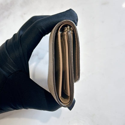 LV Mahina Victorine Wallet