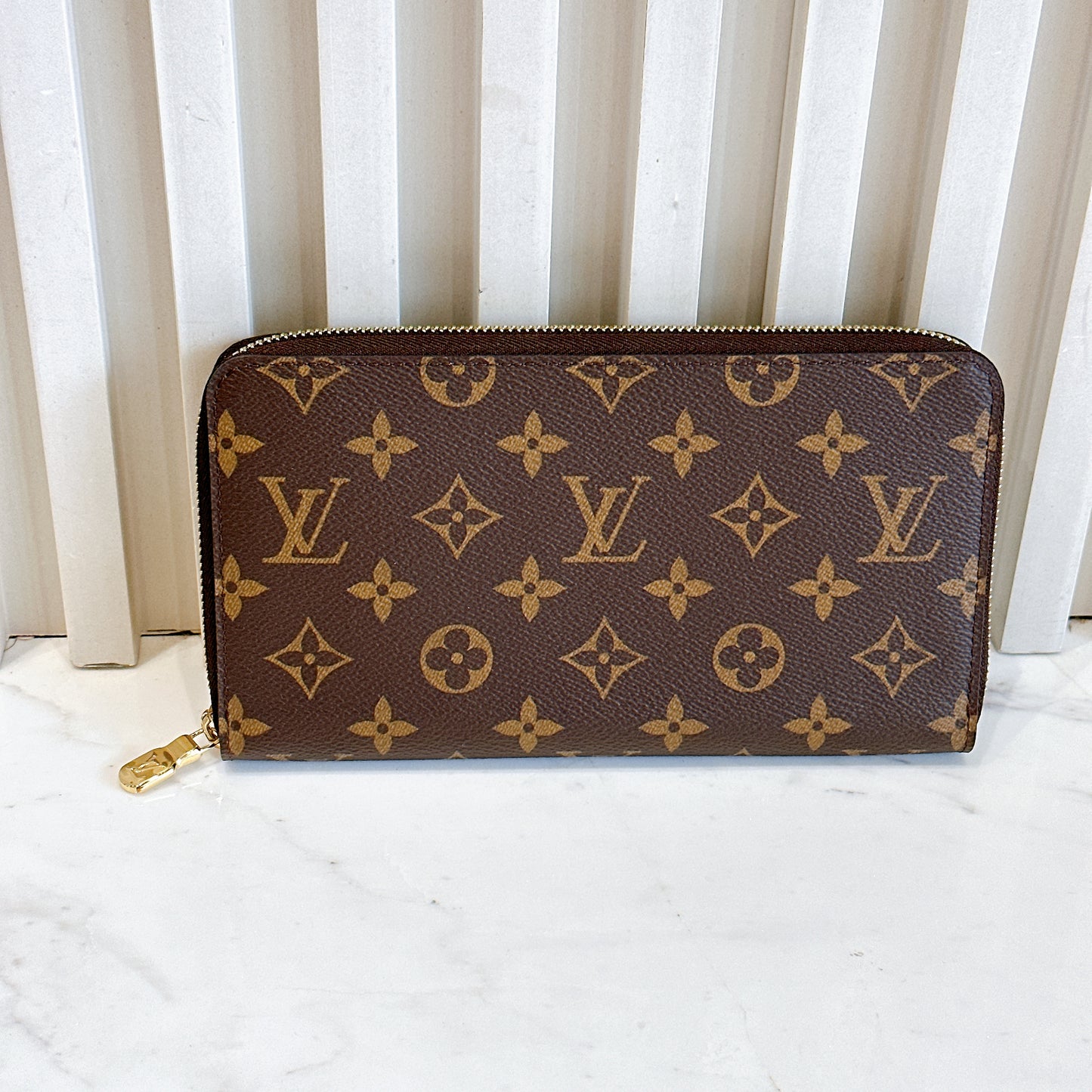 Lv Monogram Zippy Organizer