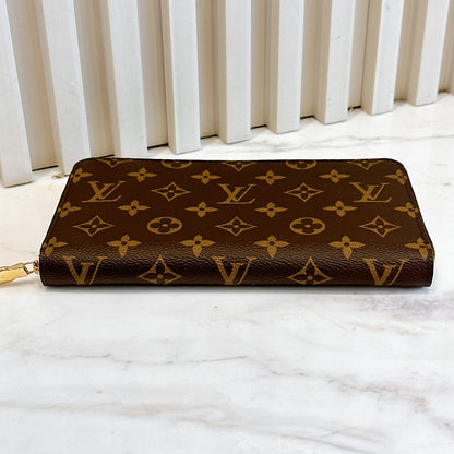 Lv Monogram Zippy Organizer