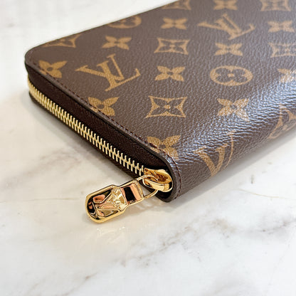 Lv Monogram Zippy Organizer