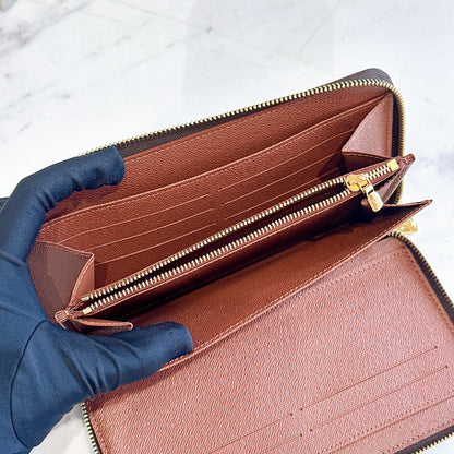Lv Monogram Zippy Organizer