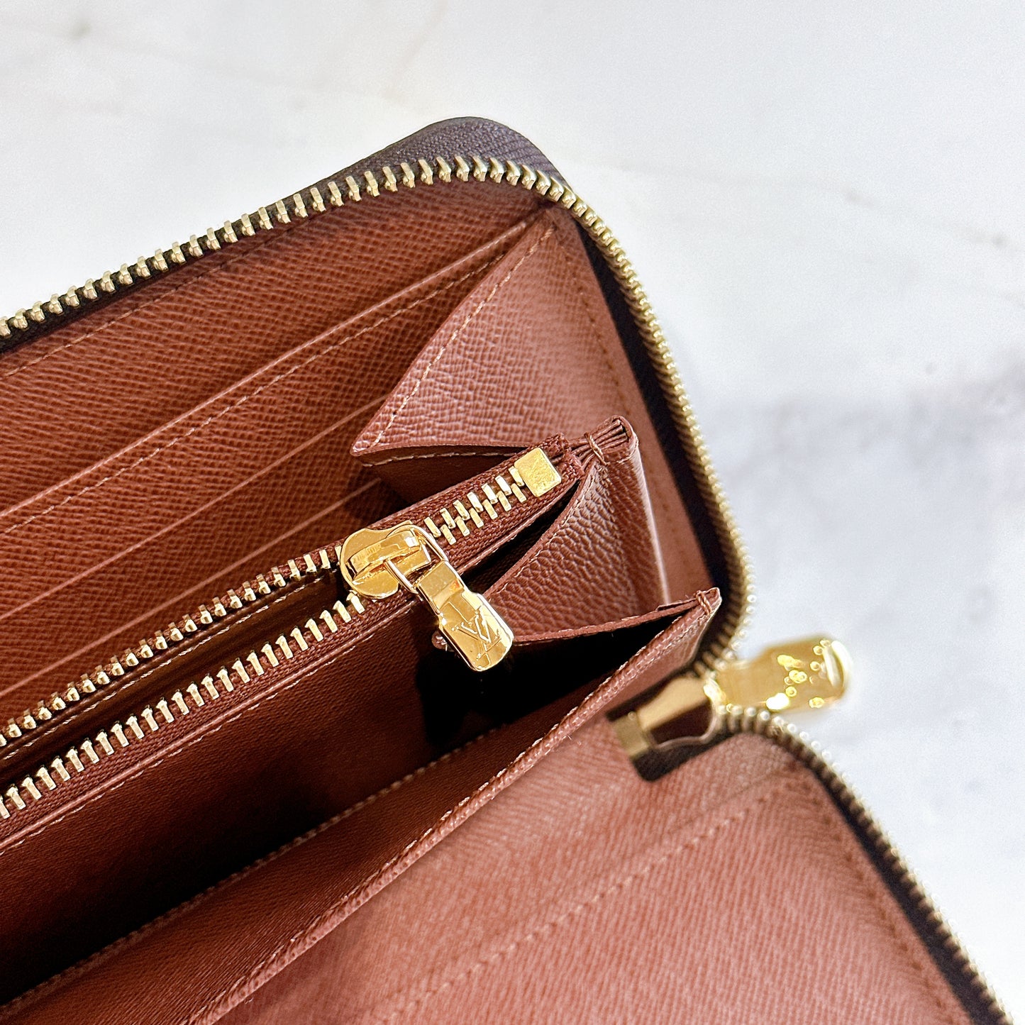 Lv Monogram Zippy Organizer