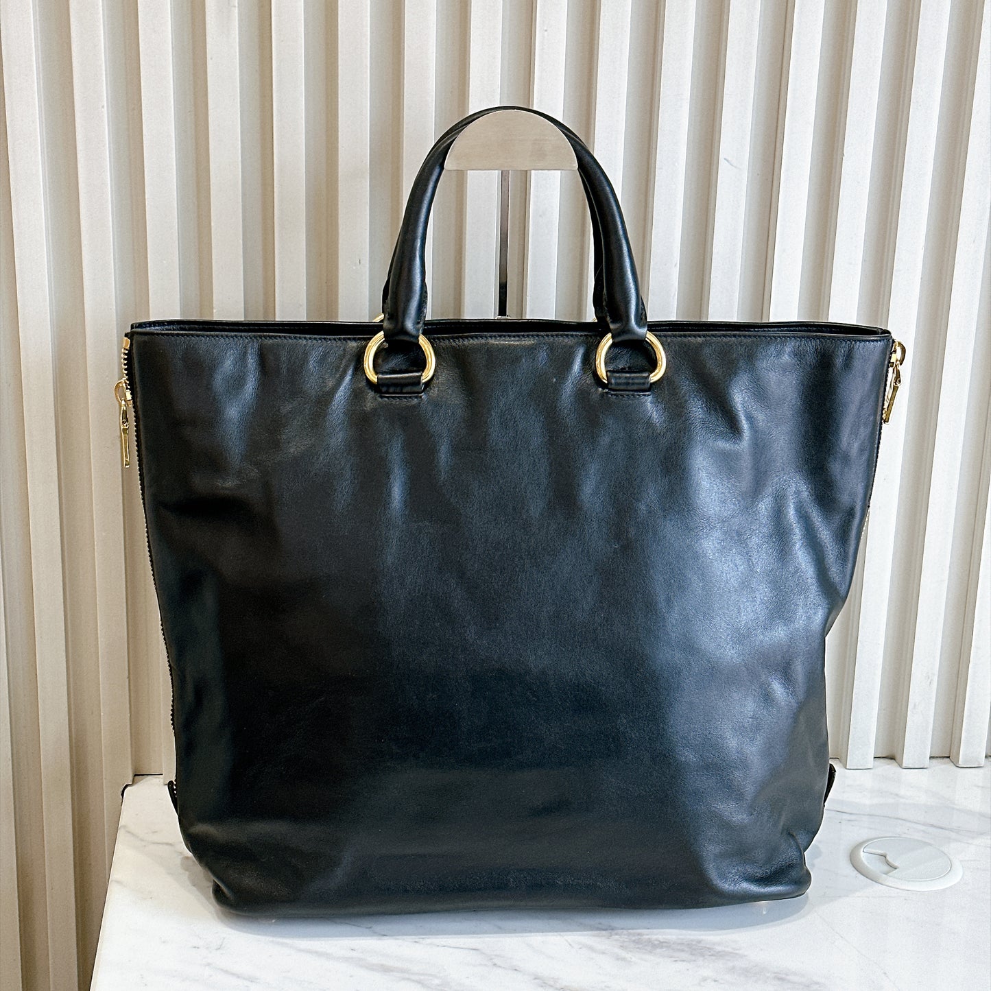 Prada 2 Way Tote Bag in Black Calfskin BN2477
