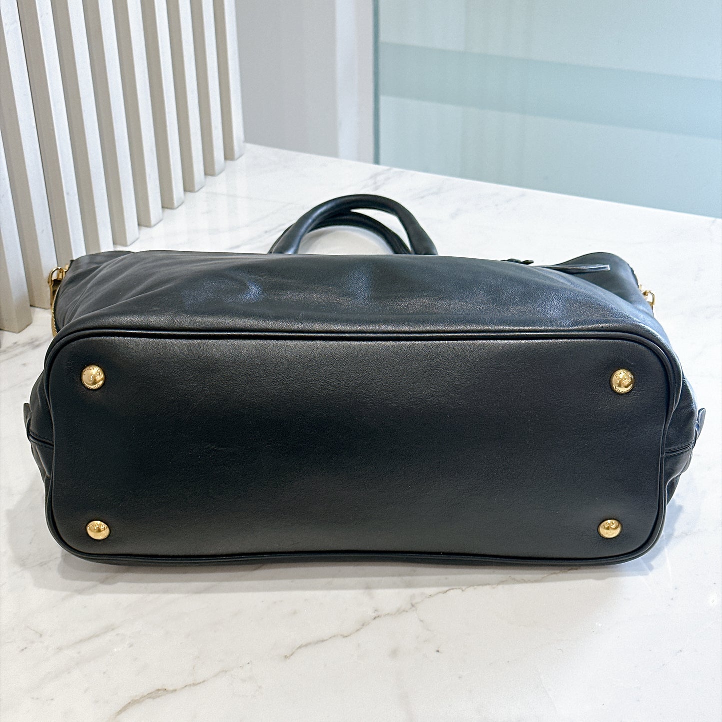 Prada 2 Way Tote Bag in Black Calfskin BN2477