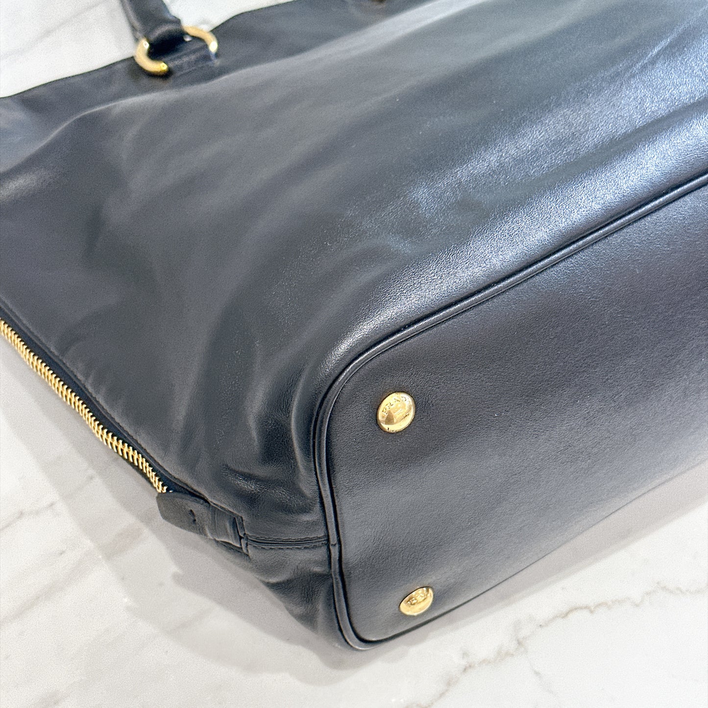 Prada 2 Way Tote Bag in Black Calfskin BN2477