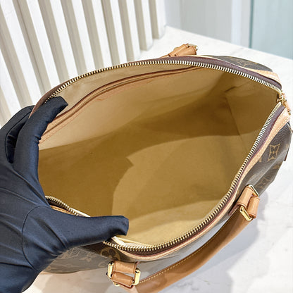 LV Monogram Retiro PM