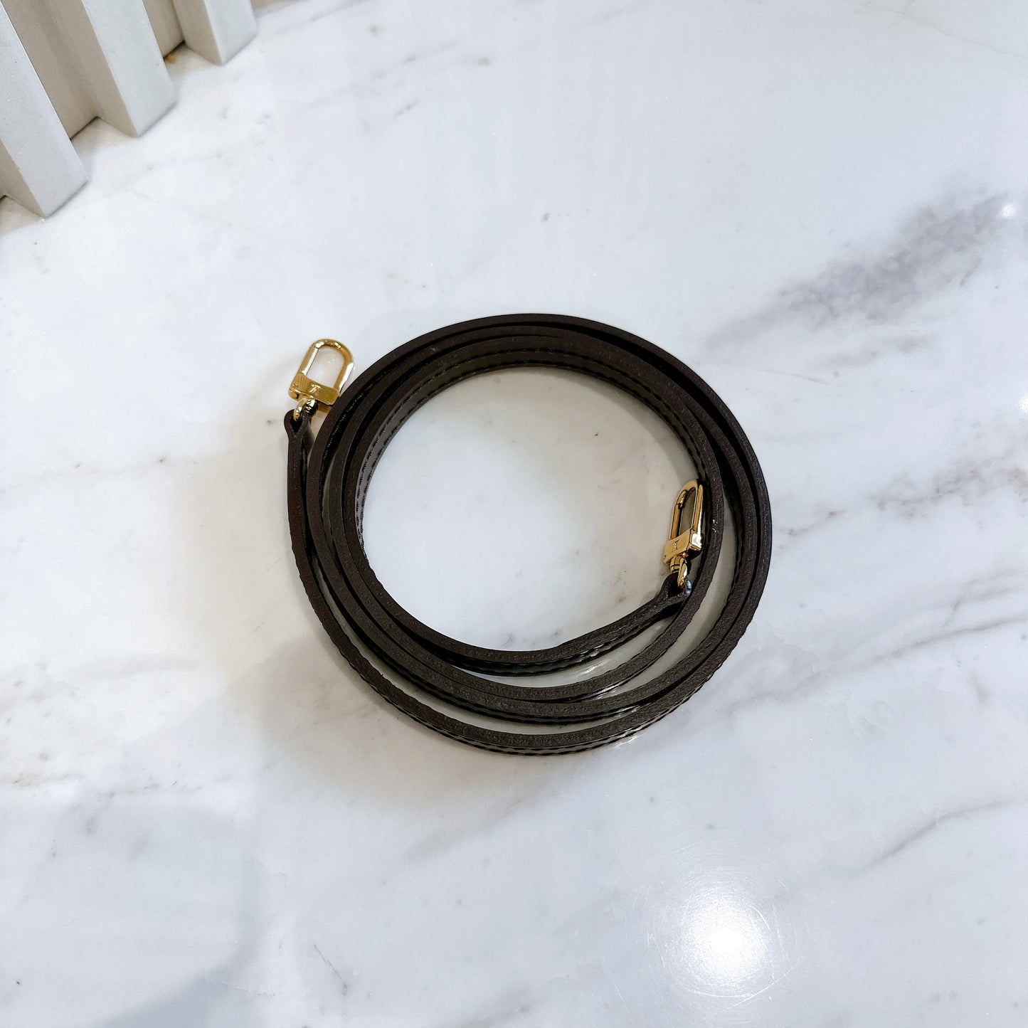LV Damier Ebene Eva Clutch