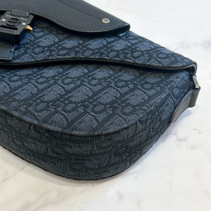 Dior Saddle Messenger Bag in Black Dior Oblique Jacquard