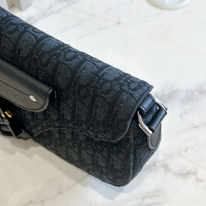 Dior Saddle Messenger Bag in Black Dior Oblique Jacquard